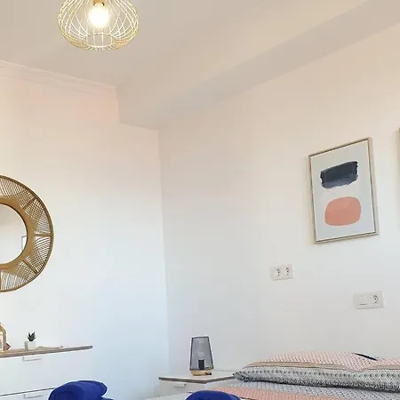 Lobos Views Workaction, Enjoy While Work 科拉雷侯