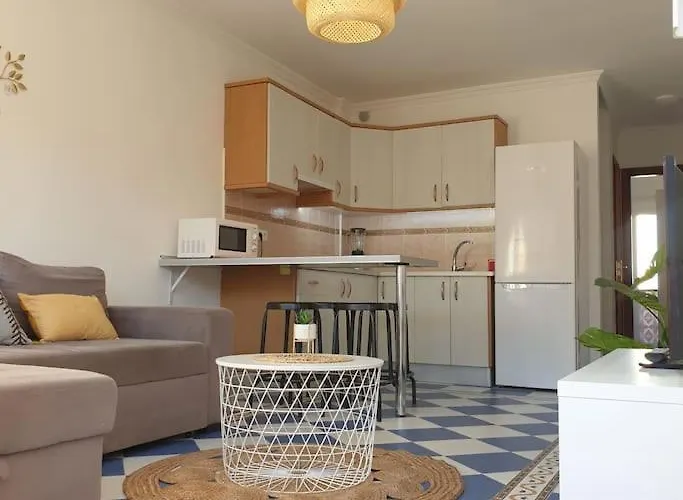 Lobos Views Workaction, Enjoy While Work Κοραλέχο