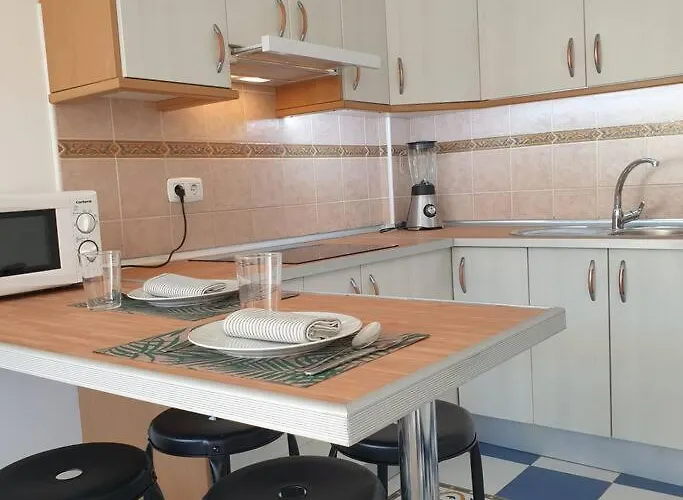 Lobos Views Workaction, Enjoy While Work * Κοραλέχο